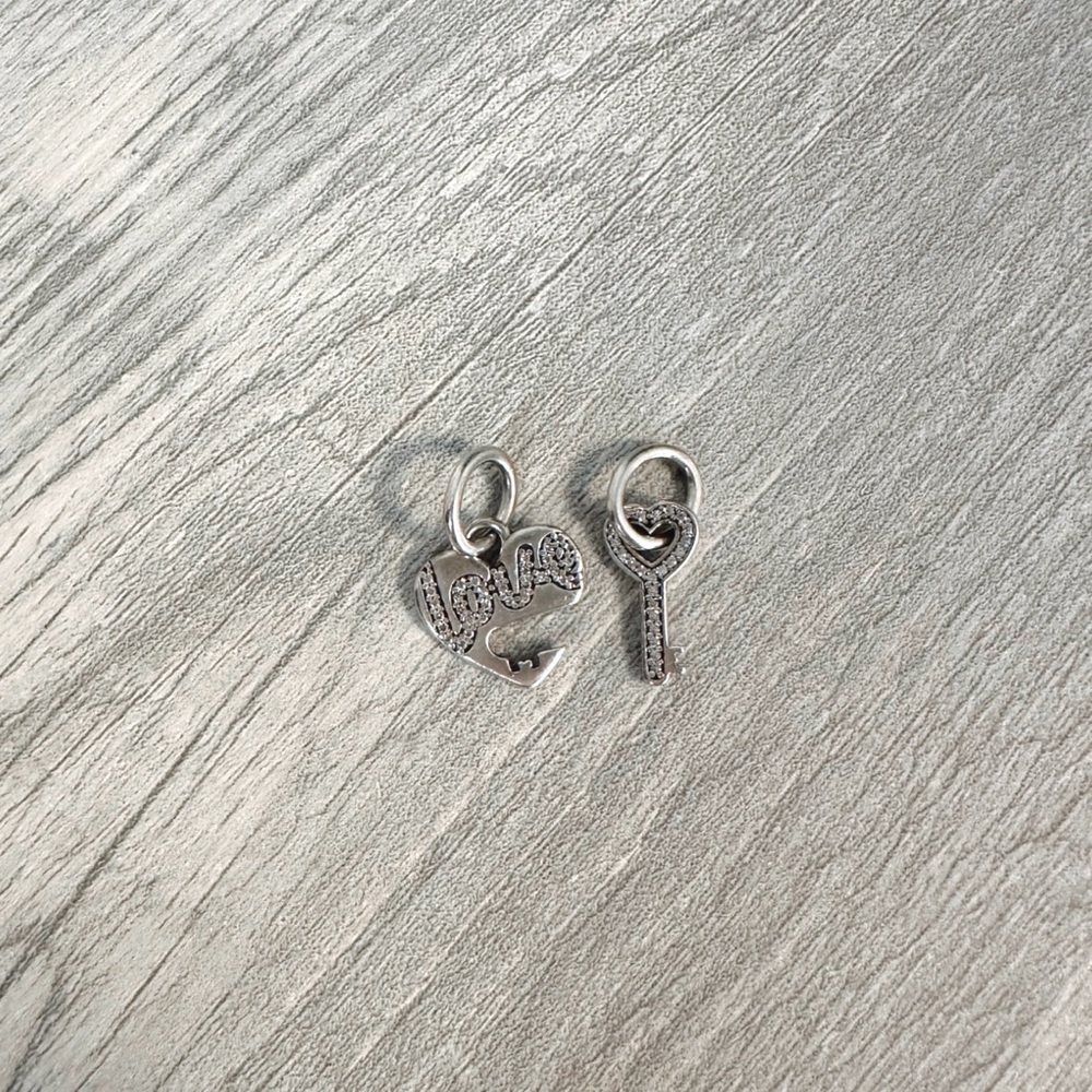 Pandora Splittable Heart & Key Dangle Charm